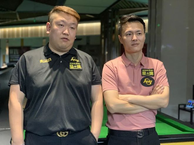 首盘展现出 首盘展现出