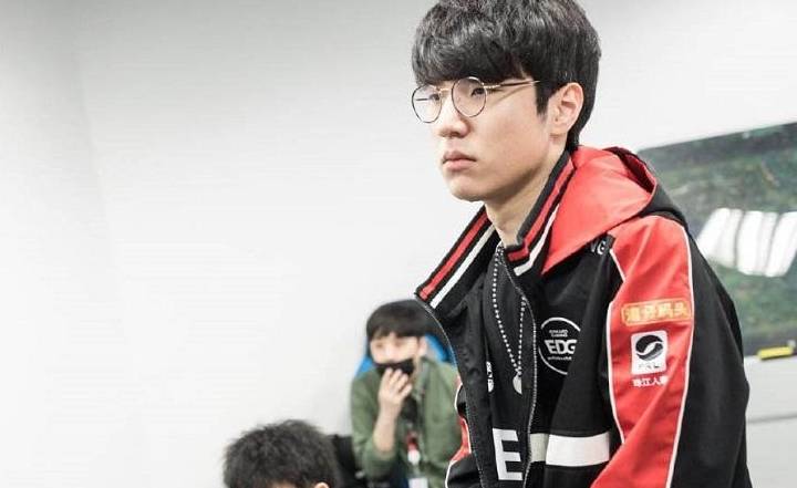 奥亚萨瓦尔 奥亚萨瓦尔