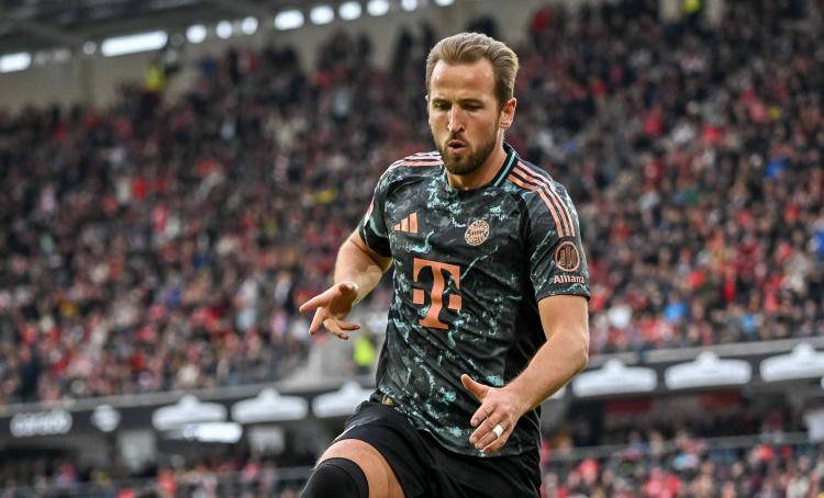 而他的下一 而他的下一