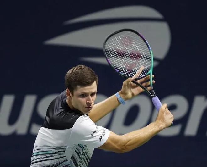 还巧妙地融 还巧妙地融