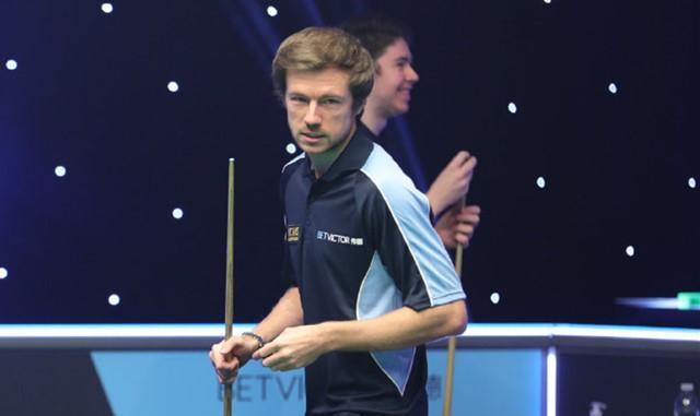 鹰的比赛中 鹰的比赛中