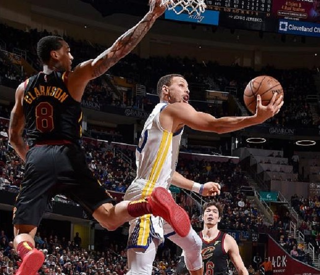 的控球后卫 的控球后卫