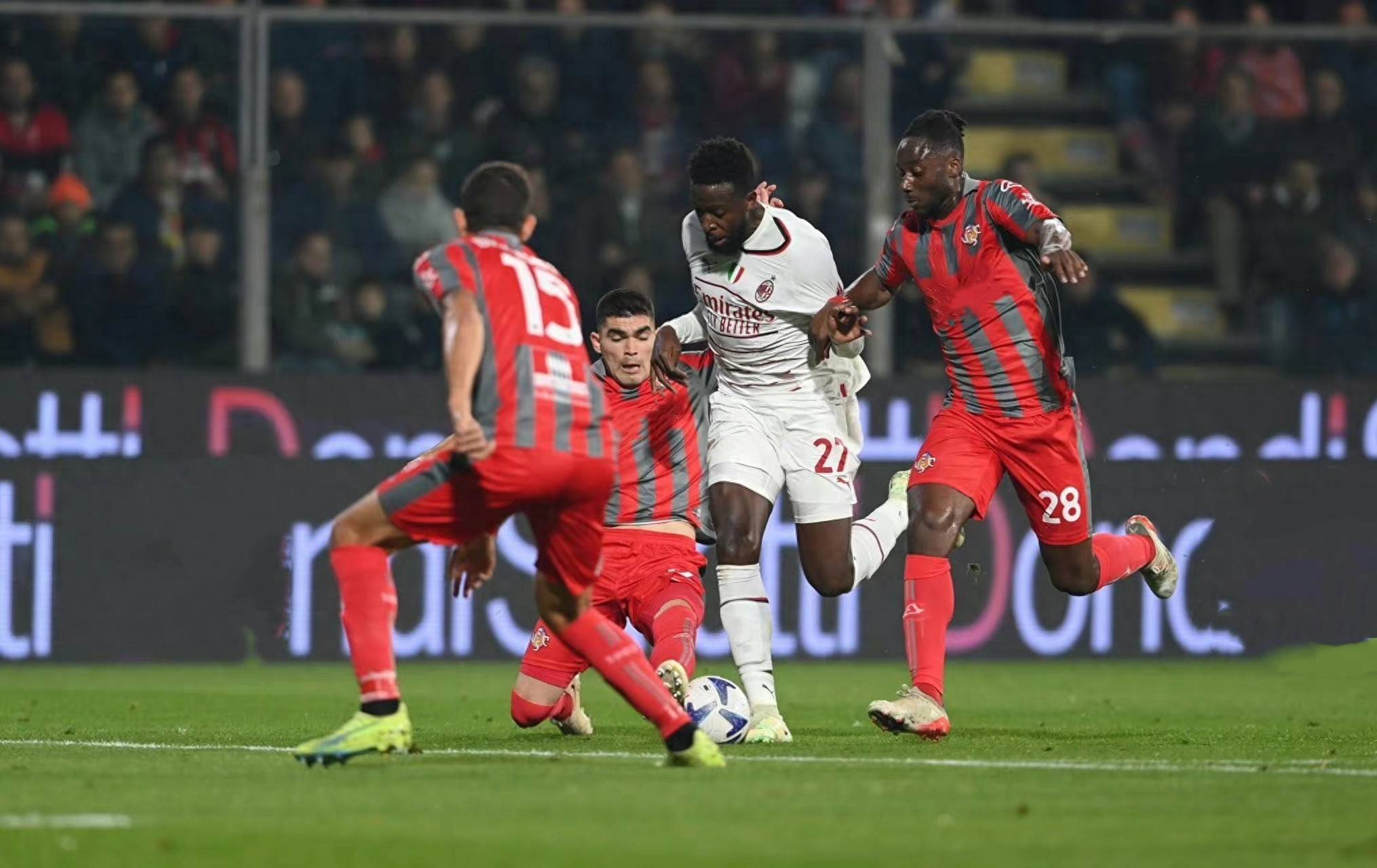 这种全民参 这种全民参